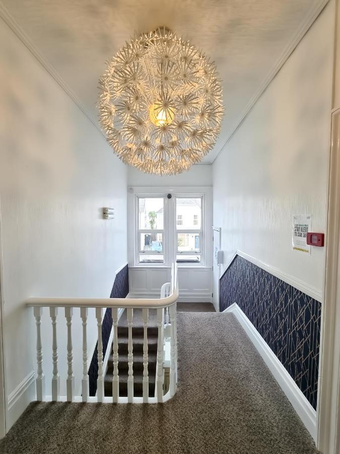 Bed and Breakfast The Ashleigh - Dog Friendly à Bornemouth Extérieur photo