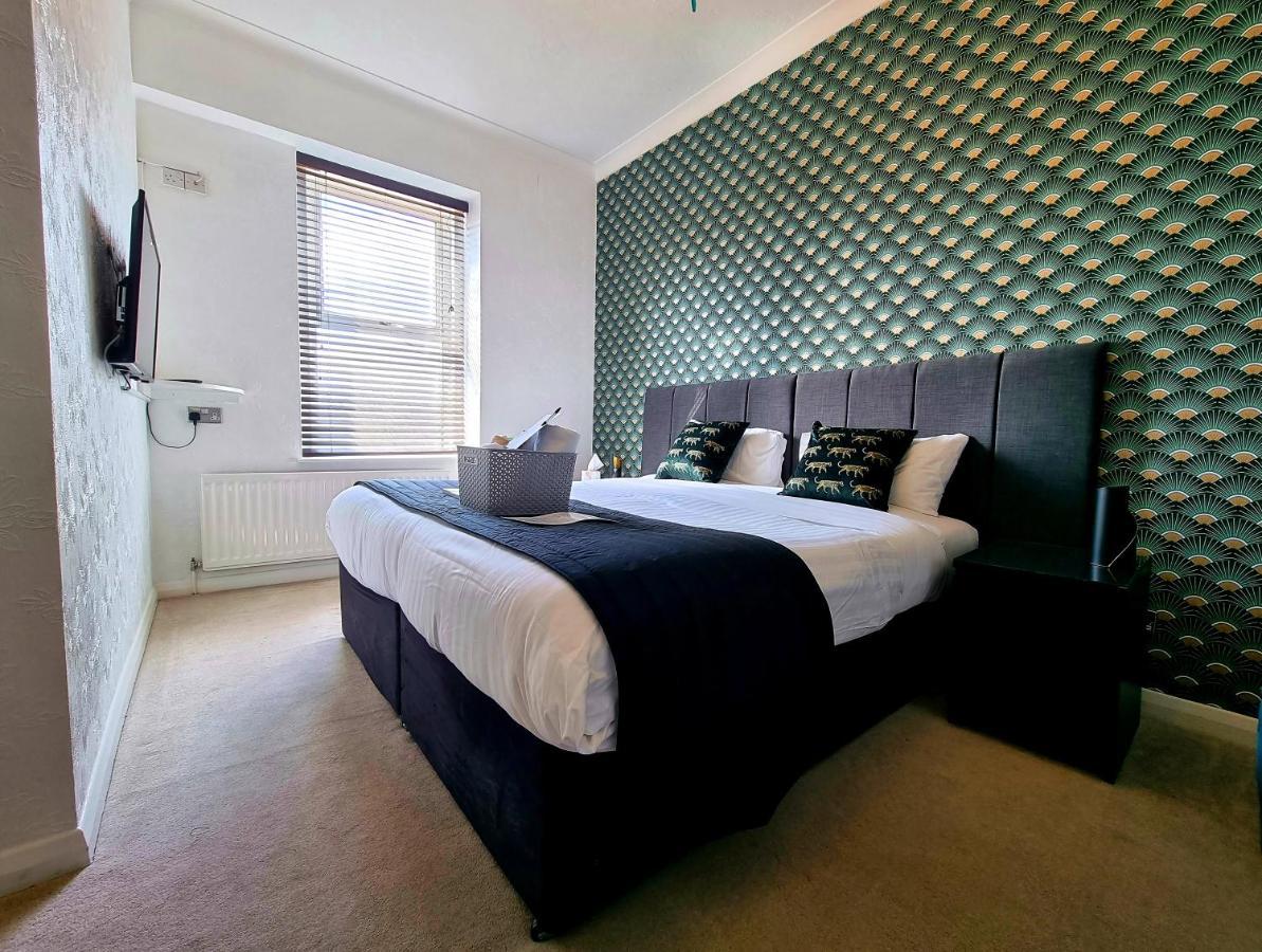 Bed and Breakfast The Ashleigh - Dog Friendly à Bornemouth Extérieur photo