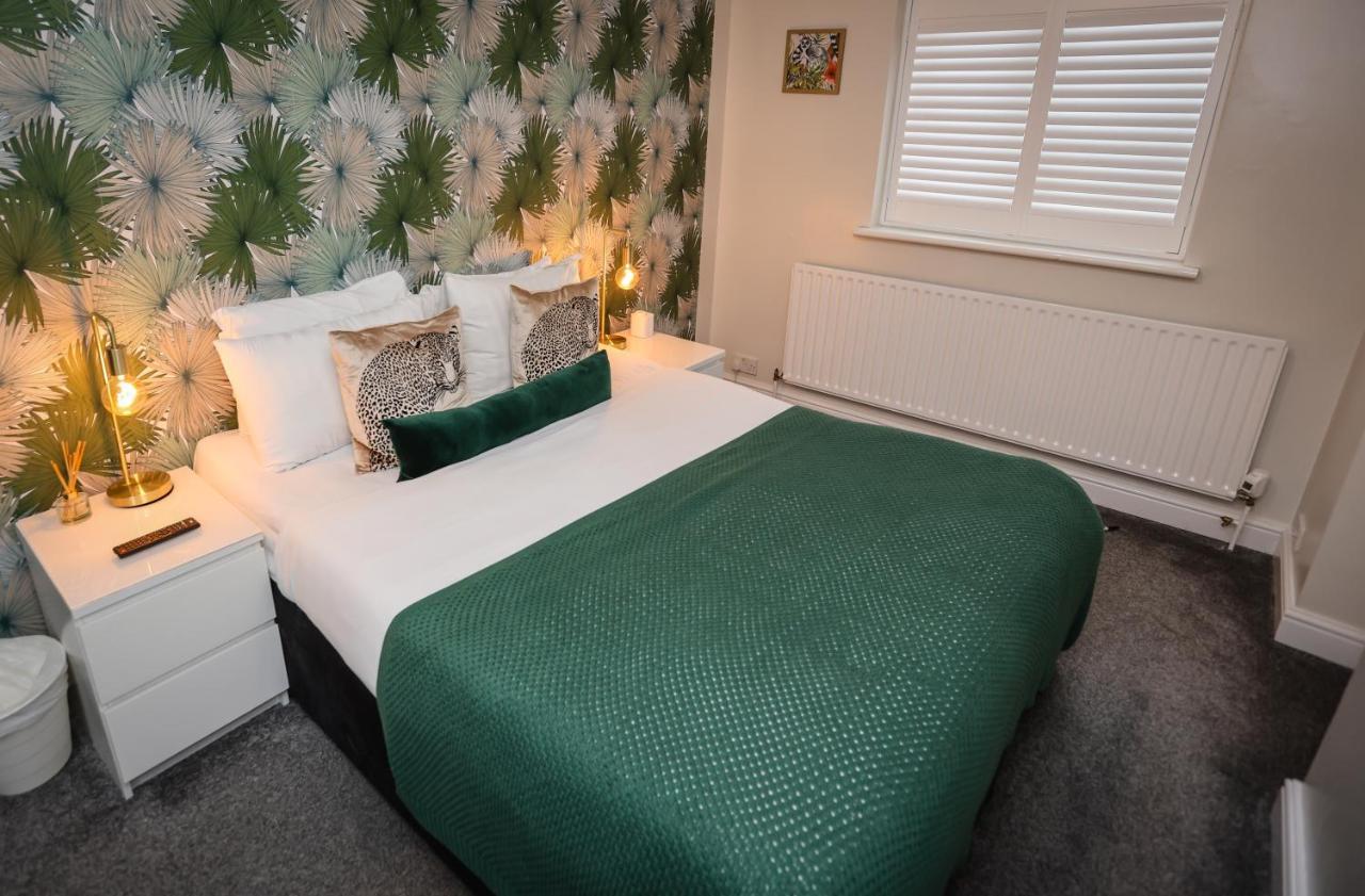 Bed and Breakfast The Ashleigh - Dog Friendly à Bornemouth Extérieur photo