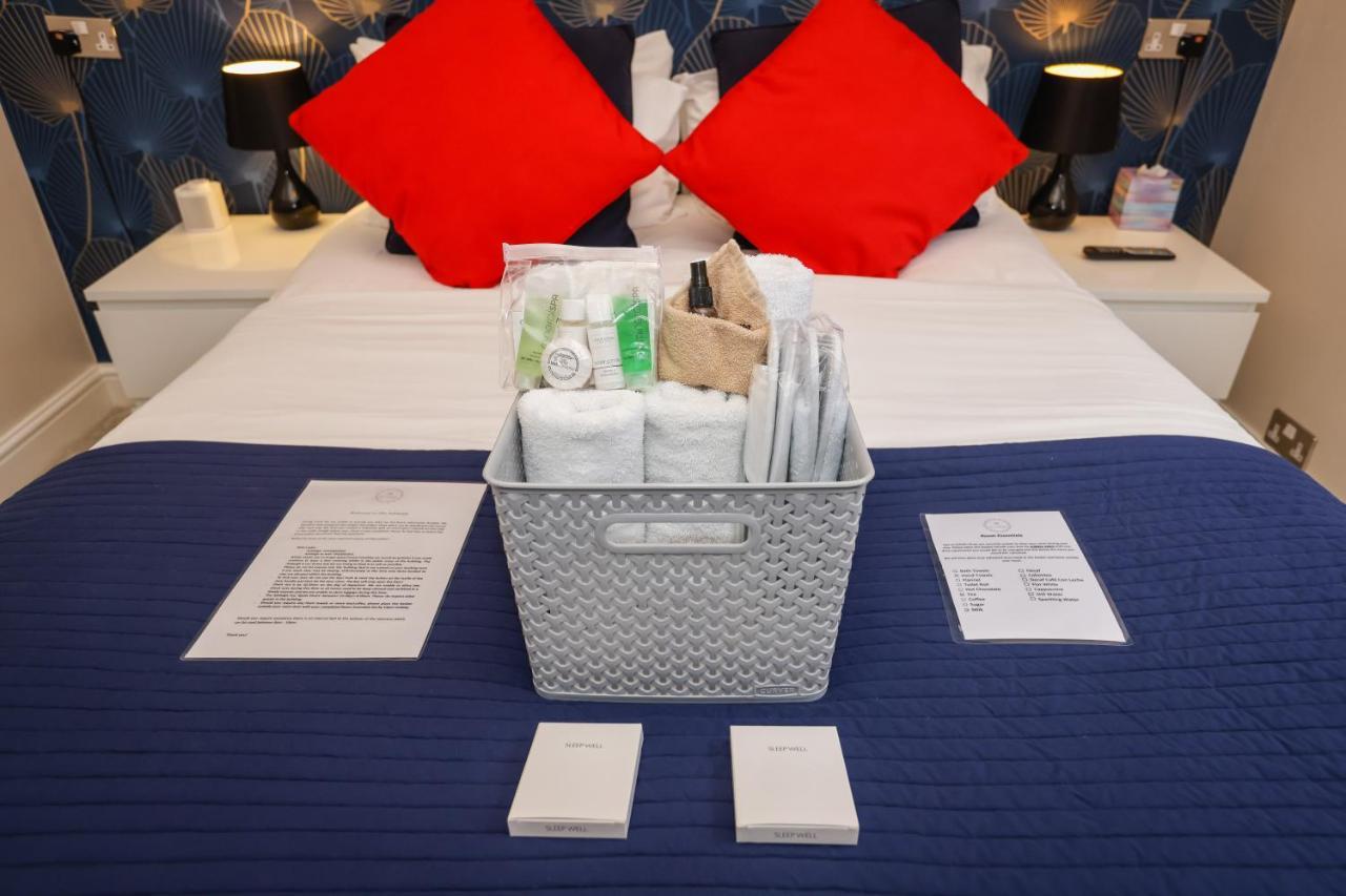 Bed and Breakfast The Ashleigh - Dog Friendly à Bornemouth Extérieur photo