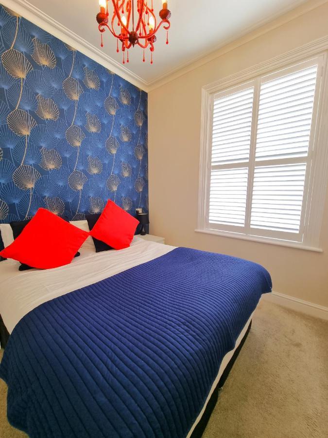 Bed and Breakfast The Ashleigh - Dog Friendly à Bornemouth Extérieur photo